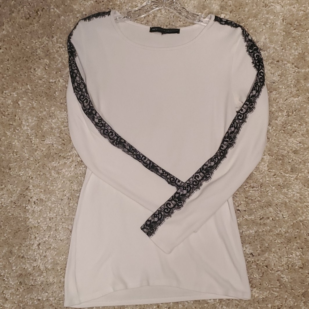 WHITE HOUSE BLACK MARKET White long sleeve